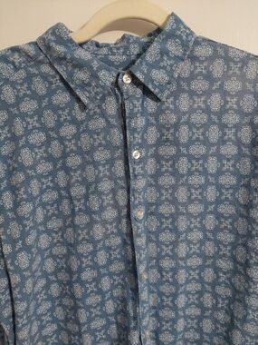 Van Heusen Light Blue Patterned Button-Down Shirt